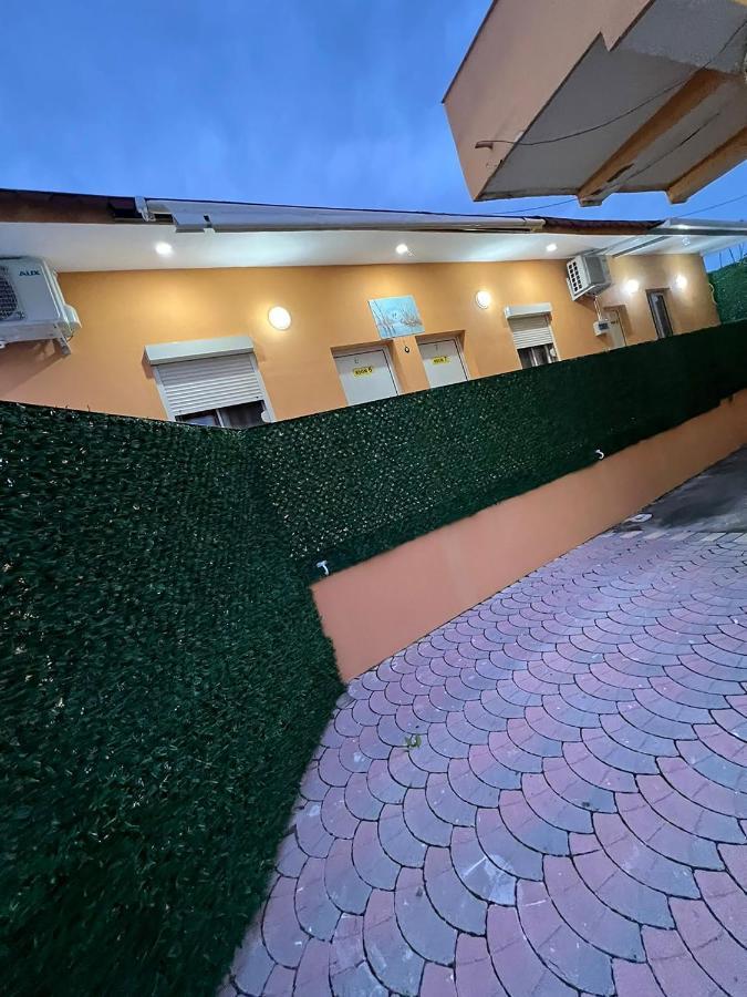 Hotel Ziku Durres Luaran gambar