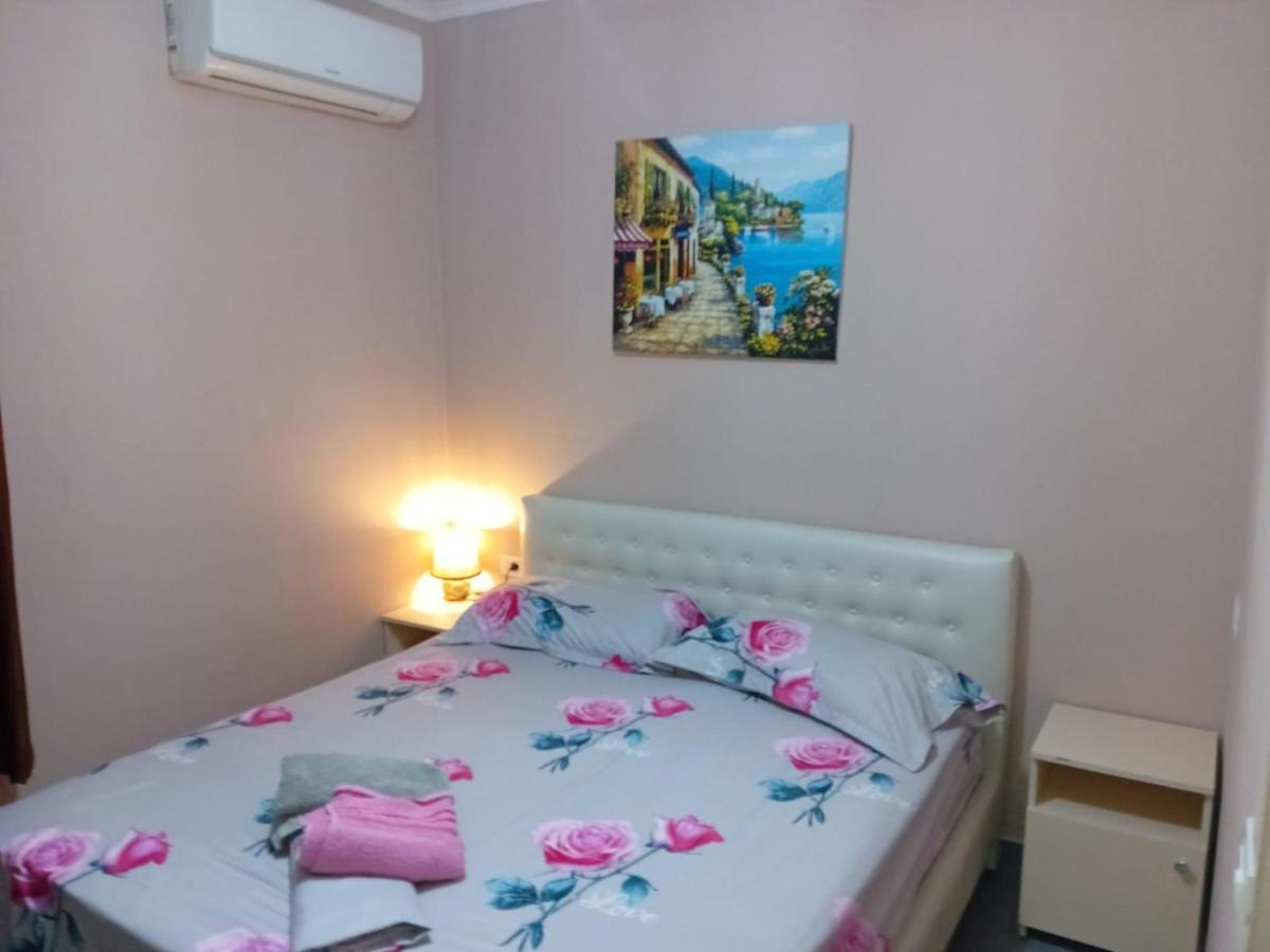 Hotel Ziku Durres Luaran gambar